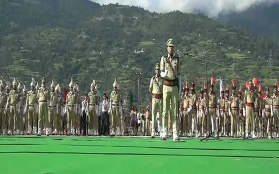 JK से अनुच्छेद 370 हटने के बाद कुछ ऐसे मना लद्दाख सहित पूरे जम्मू-कश्मीर में स्वतंत्रता दिवस, देखें तस्वीरें