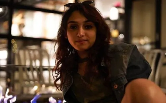 आमिर खान की बेटी इरा ने बॉयफ्रेंड के साथ शेयर की रोमांटिक तस्वीर, देखें यहां