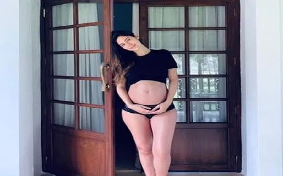जॉन अब्राहम की ये एक्ट्रेस हुई प्रेग्नेंट, बेबी बंप के साथ शेयर की Photos