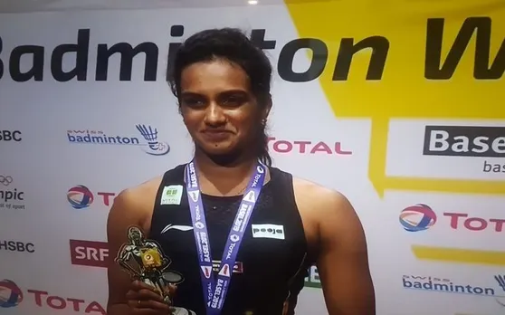 विश्‍व चैंपियन पीवी सिंधु को कुमार विश्‍वास ने इस अंदाज में दी बधाई