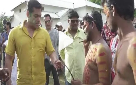 सलमान खान ने खुद को लगाए कोड़े, देखें VIRAL VIDEO