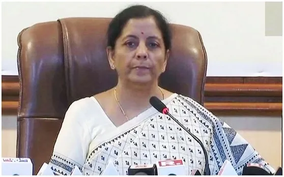बैंकों के विलय को लेकर वित्त मंत्री निर्मला सीतारमण (Nirmala Sitharaman) का बड़ा बयान, पढ़ें पूरी खबर