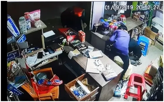 किराना की दुकान में घुसकर चोरों ने की 70 हजार से ज्यादा की लूट, जांच में जुटी पुलिस