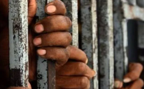 कश्मीर में आतंकियों की घुसपैठ की योजना बना रहे 2 पाकिस्तानी गिरफ्तार
