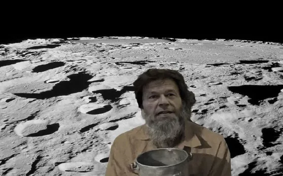 चंद्रयान-2 से चांद पर भी कटोरा लेकर पहुंचे इमरान और नेहरू करा रहे लैंडिंग, देखें मीम्‍स