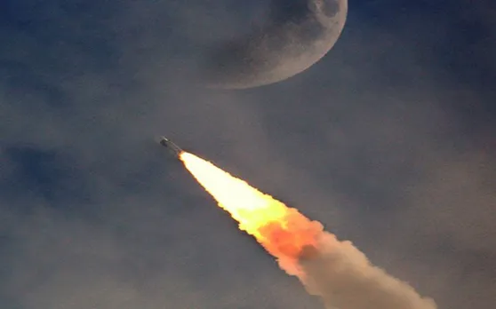 Chandrayaan-2: चंद्रमा से चंद कदम दूर चंद्रयान-2, विक्रम और प्रज्ञान का पल-पल का कार्यक्रम जाने यहां