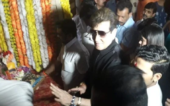 दिग्गज अभिनेता जितेंद्र ने धूमधाम से किया गणपति बप्पा को विसर्जित