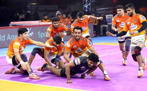 PKL 7: पुनेरी पल्टन और यू मुम्बा के बीच हुई कांटे की टक्कर, 33-33 के स्कोर पर टाई हुआ मैच