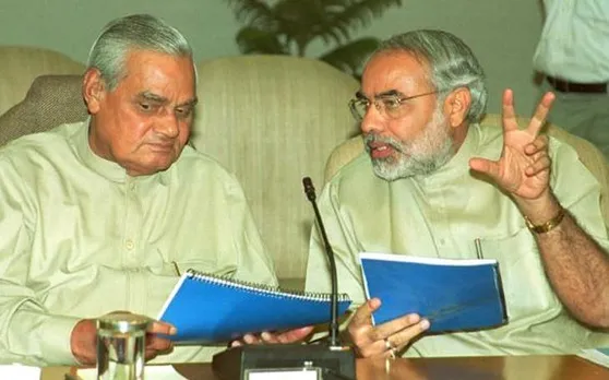 श्मशान में मौजूद थे नरेंद्र मोदी, तब जानें क्‍यों अटल बिहारी वाजपेयी ने किया था फोन