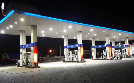 ​​​​​Petrol Diesel Price 17 Sep: महंगा हो गया पेट्रोल-डीजल, आम आदमी की बढ़ी मुसीबत