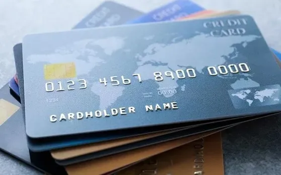 इन स्मार्ट तरीकों से क्रेडिट कार्ड (Credit Card) का करें इस्तेमाल, फटक भी नहीं पाएगी कोई परेशानी