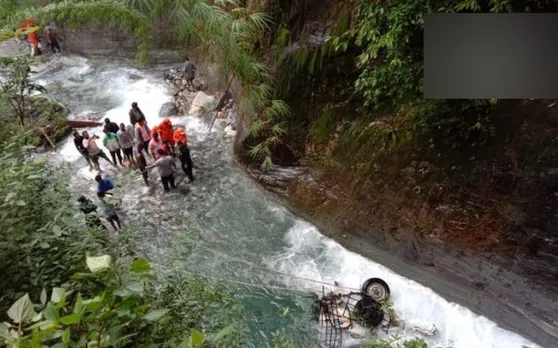 चमोली: खाई में गिरी कार, तीन लोगों की मौत, एक गायब