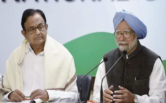चिदंबरम मिले पूर्व पीएम मनमोहन सिंह, कहा- हिरासत से चिंतित लेकिन कोर्ट पर भरोसा