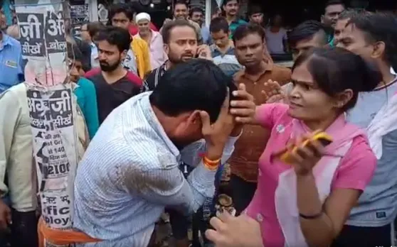 शक्की पति को पत्नी ने खंबे से बांध कर इतना पीटा कि मुंह से खून निकलने लगा