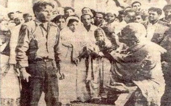 एक ऐतिहासिक फोटो.