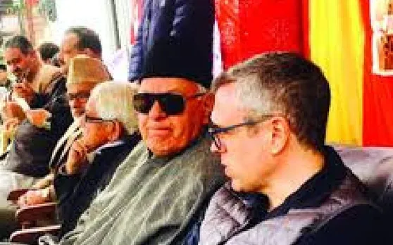 दो महीने बाद कश्मीर में नजरबंद फारूक (Farooq Abdullah) और उमर अब्दुल्ला (omar abdullah) से मिल सकेंगे NC नेता, सरकार ने दी अनुमति