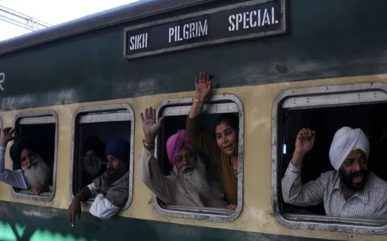 गुरु नानक देव की 550वीं जयंती पर सिख समुदाय के लिए विशेष ट्रेन चलाएगा पाकिस्तान