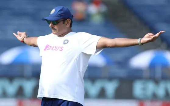 'टाइटेनिक' पोज देते हुए पकड़े गए टीम इंडिया के हेड कोच रवि शास्‍त्री (Head Coach Ravi Shastri), हो गए ट्रोल