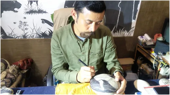 बहुत अद्भुत है पत्थरों पर उकेरी यह पेंटिंग, लेकिन नॉट फॉर सेल