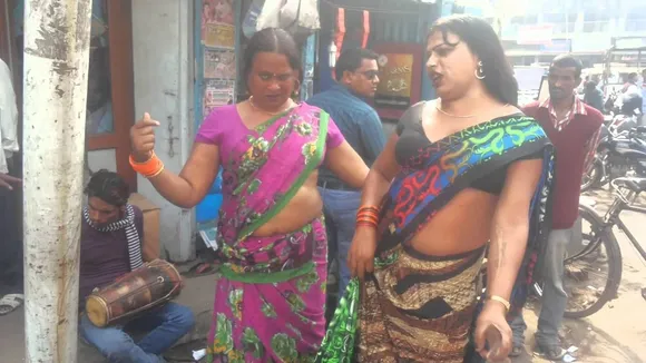 किन्नरों को दान देते समय करें इन शब्दों का प्रयोग, छप्पर फाड़ के बरसेगा पैसा