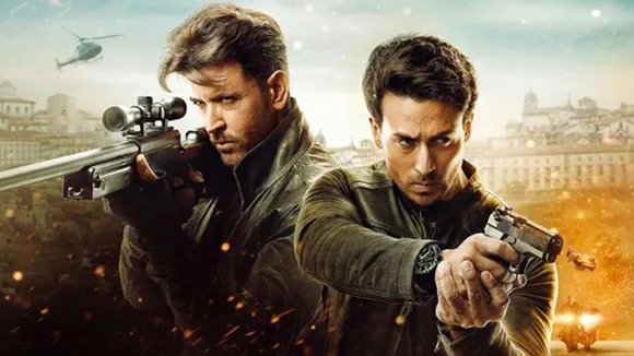 बॉक्स ऑफिस पर वॉर (War) की कमाई शानदार, कमाई अब भी करोड़ों में