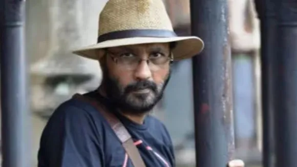 रेप के आरोप में गिरफ्तार हुआ ये नामचीन फिल्मकार, कई महीनों से कर रहा था यौन शोषण