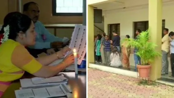 पुणे में वोटिंग के दौरान बत्ती गुल, मोमबत्ती की रोशनी में वोट डाल रहे मतदाता