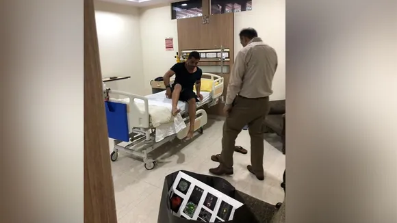 रॉबर्ट वाड्रा नोएडा के मेट्रो अस्पताल में भर्ती, प्रियंका गांधी रातभर रहीं मौजूद