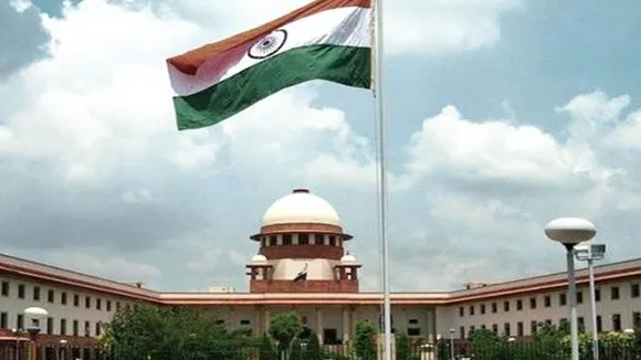 कर्नाटक में अयोग्य करार दिए गए विधायकों की याचिका पर सुप्रीम कोर्ट में फैसला सुरक्षित