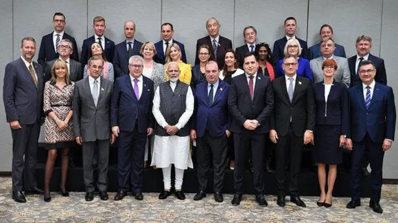 PM मोदी से मिले यूरोपीय संसद के सदस्य, मंगलवार को करेंगे जम्मू-कश्मीर का दौरा