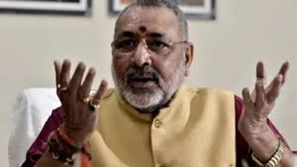 बिहार में कानून व्यवस्था को लेकर अपनी ही सरकार पर भड़के गिरिराज सिंह