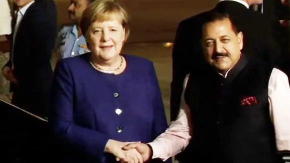 जर्मनी की चांसलर एंजेला मार्केल 3 दिवसीय यात्रा पर भारत पहुंचीं, डॉ जितेंद्र सिंह ने किया स्वागत