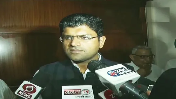 हरियाणा के डिप्टी सीएम दुष्यंत चौटाला ने केंद्र से की अपील, दिल्ली प्रदूषण पर बुलाए संयुक्त बैठक