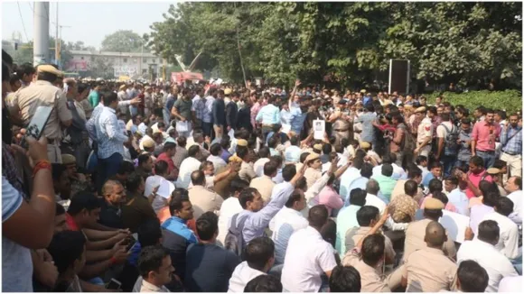 दिल्ली पुलिस कमिश्नर ने पुलिस प्रदर्शन पर उपराज्यपाल को जानकारी दी