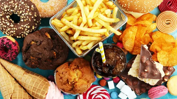 अगर ऐसा हो गया तो स्कूल के 50 मीटर के दायरे में नही मिलेगा जंक फूड