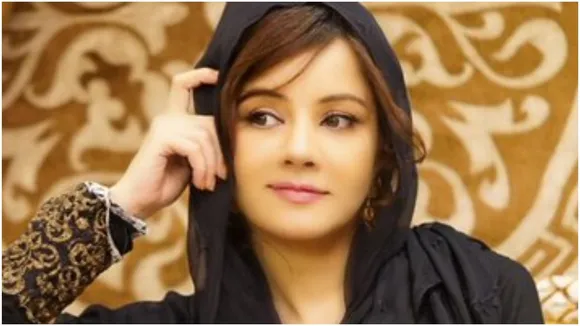 VIDEO : पीएम नरेंद्र मोदी (PM Narendra Modi) को मारने की धमकी देने वाली रबी पीरजादा (Rabi Peerzada) का न्‍यूड वीडियो (Nude Video) लीक