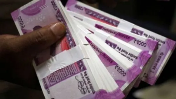बांग्लादेश से भारत को डुबोने आ रही है 2 हजार के नकली नोटों की 'बाढ़'