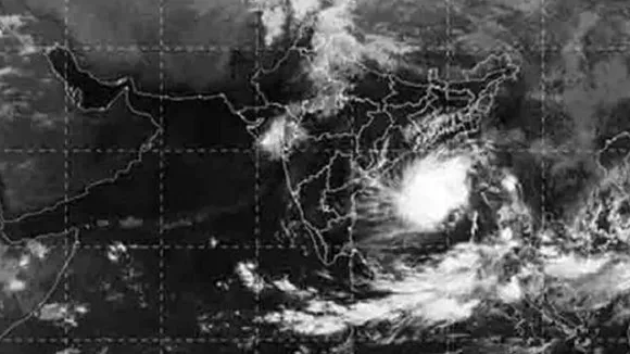 चक्रवाती तूफान ‘बुलबुल’ के कारण कोलकाता हवाई अड्डे पर परिचालन 12 घंटे के लिए निलंबित