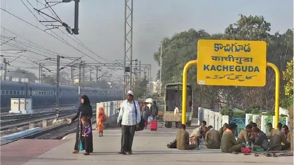 हैदराबाद में दो ट्रेनों में भिंड़त, पटरी से उतरे डिब्बे, कई घायल