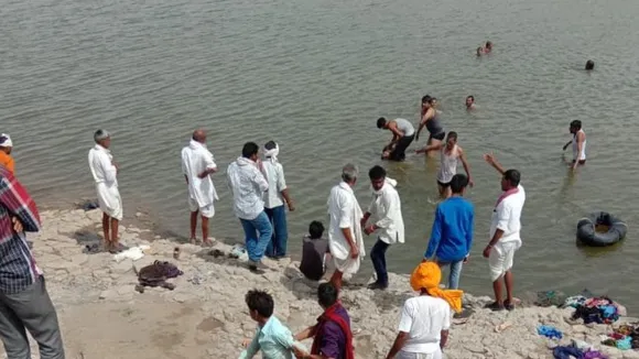 कार्तिक पूर्णिमा पर स्नान करने गए 10 लोगों की अलग अलग हादसे में मौत, दो लापता