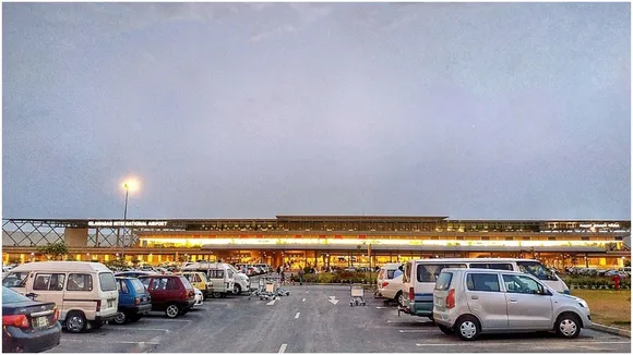 जानें क्‍यों पाकिस्‍तान (Pakistan) के इस्‍लामाबाद एयरपोर्ट (Islamabad Airport) पर खड़ा हो गया बखेड़ा