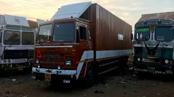 Truck
