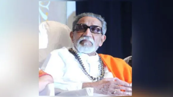 बाला साहेब ठाकरे का स्मृति स्थल महाराष्ट्र में बदलते राजनीतिक समीकरण की गवाही दे रहा