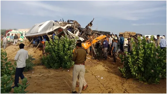 बीकानेर में भीषण सड़क हादसा, 10 की मौत 25 घायल