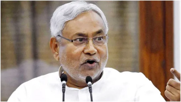 बिहार : सुसज्जित मकानों में रहेंगे 'माननीय', 55 विधान पार्षदों को नीतीश ने सौंपी 'चाबियां'