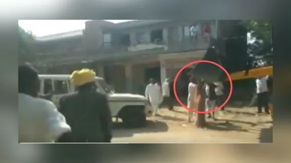 राजस्थान: महिला सरपंच की बहादुरी का वीडियो वायरल, ऐसे बचाई वार्ड पंचों की जान