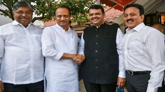 संघ ने लिखी महाराष्ट्र में सियासी भूकंप लाने की पटकथा, अंजाम तक पहुंचाया देवेंद्र फडणवीस ने