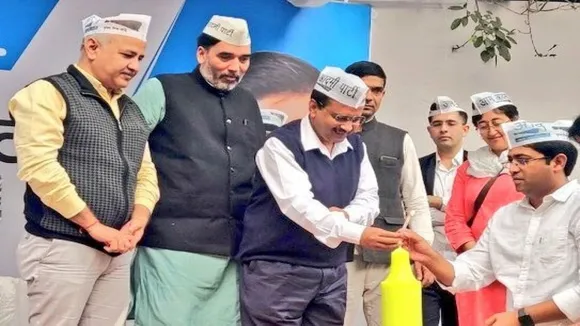 अरविंद केजरीवाल के स्पेशल 15 विधायक  यूपी में बताएंगे दिल्ली मॉडल की खूबियां