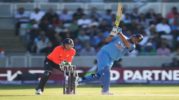 H'BDAY Suresh Raina: विराट और रोहित से पहले कर दिया था ये कारनामा, कोच की बेटी को बनाया जीवनसाथी