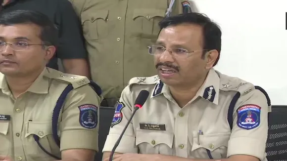 महिला डॉक्टर से गैंगरेप  के बाद गला घोंट जिंदा जलाया, मामले को फास्ट ट्रैक कोर्ट में भेजने की सिफारिश करेगी पुलिस